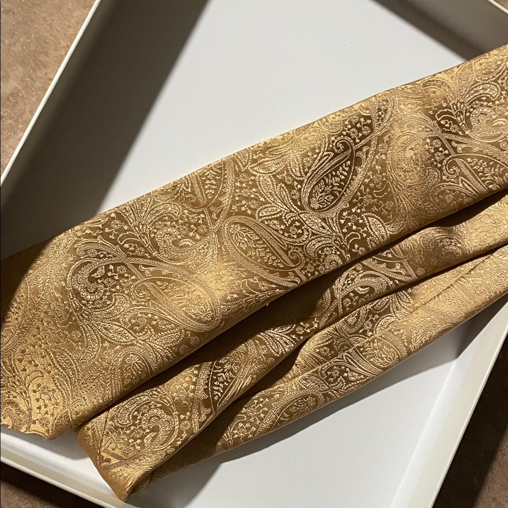 Pronto Uomo Gold Paisley Tie